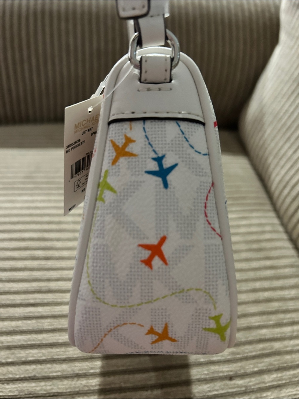 NWT Michael Kors Jet Set Medium Pochette White Airplane Print Shoulder Bag - Picture 3 of 9